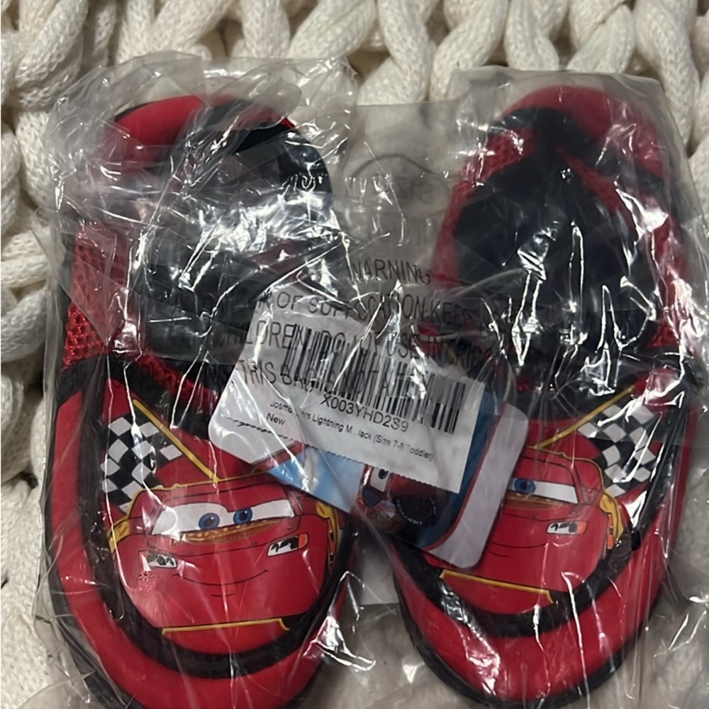 NWT, Disney Cars Toddler water shoe